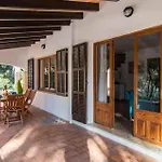 Casa De Cala Gat Holiday home *